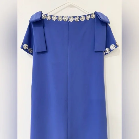 CAROLINA HERRERA Crystal-Trim Boatneck Column Gown With Shoulder Bows Maxi Dress - Picture 9 of 15